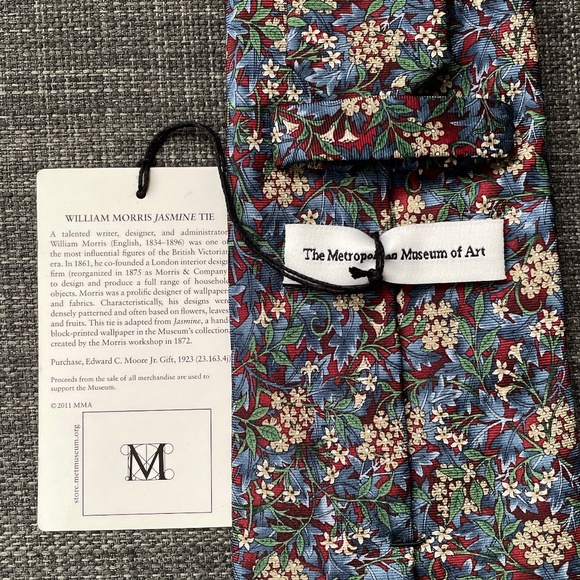 NWT Metropolitan Museum of Art William Morris' "Jasmine" Tie - Picture 2 of 4